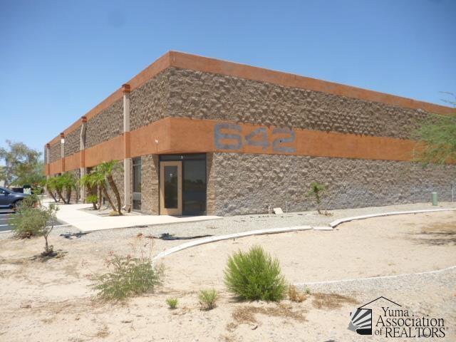 642 E 39th Pl, Yuma, AZ à louer - Photo de l’immeuble – Image 2 sur 39