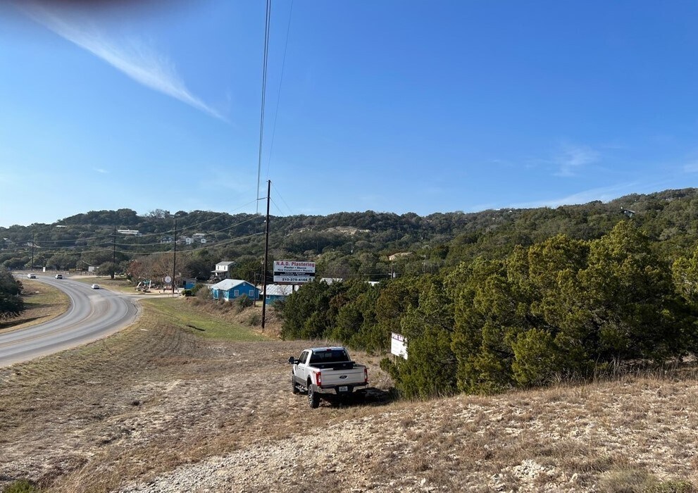 L10 FM 2673, Canyon Lake, TX à vendre Photo principale– Image 1 sur 2