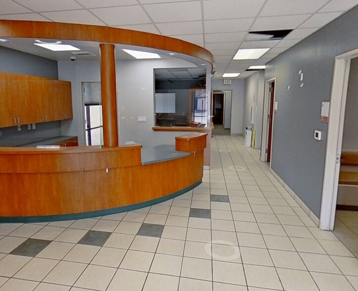 1410A Monument Blvd, Concord, CA à louer - Numérisation 3D Matterport – Image 2 sur 13