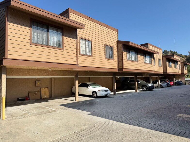 314 Lincoln Ave, Glendale, CA à vendre - Photo de l’immeuble – Image 3 sur 19
