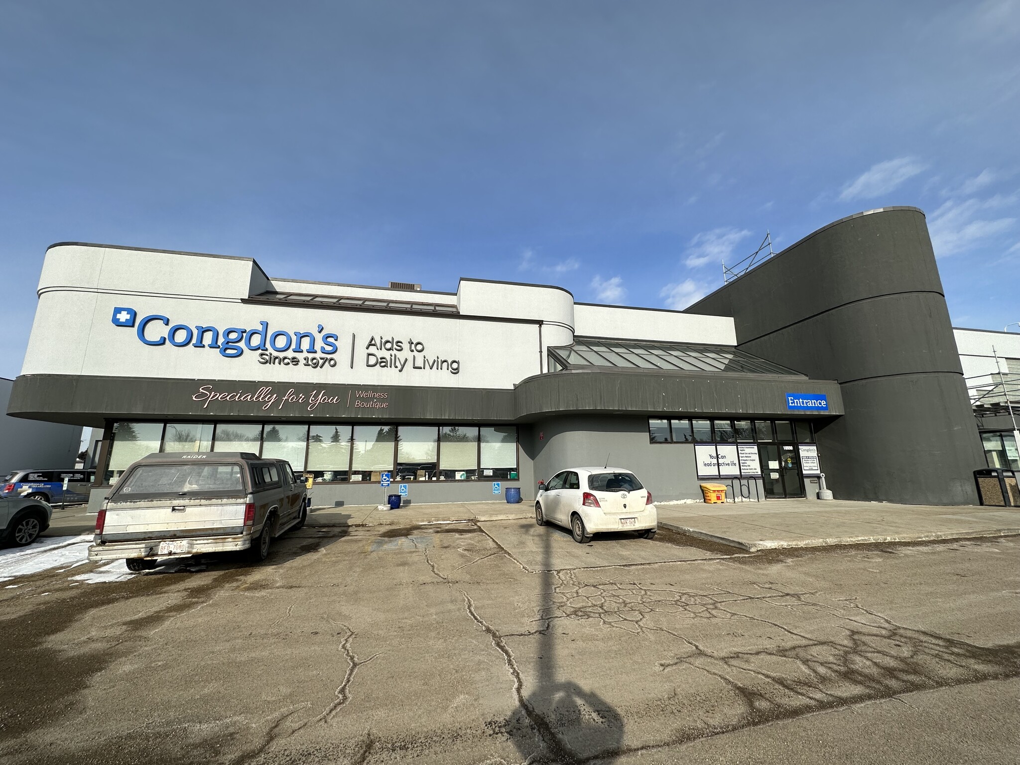 10550 Mayfield Rd, Edmonton, AB à louer Photo de l’immeuble– Image 1 sur 1