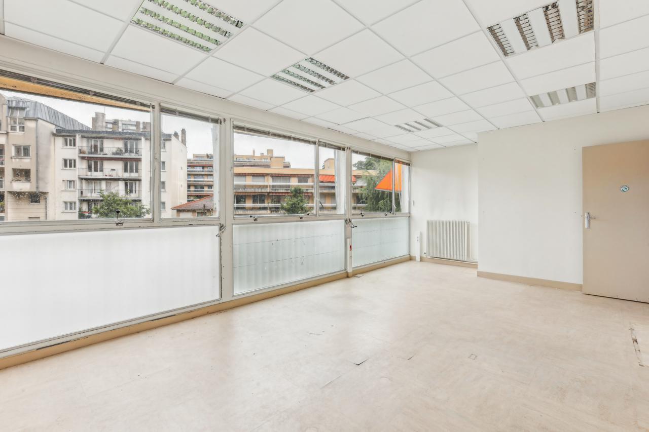 6 Rue Léon Renault, Les Lilas à vendre Photo de l’immeuble– Image 1 sur 12