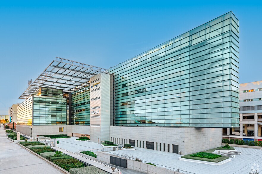 Calle de María Tubau, 9, Madrid, Madrid à louer - Photo de l’immeuble – Image 1 sur 37