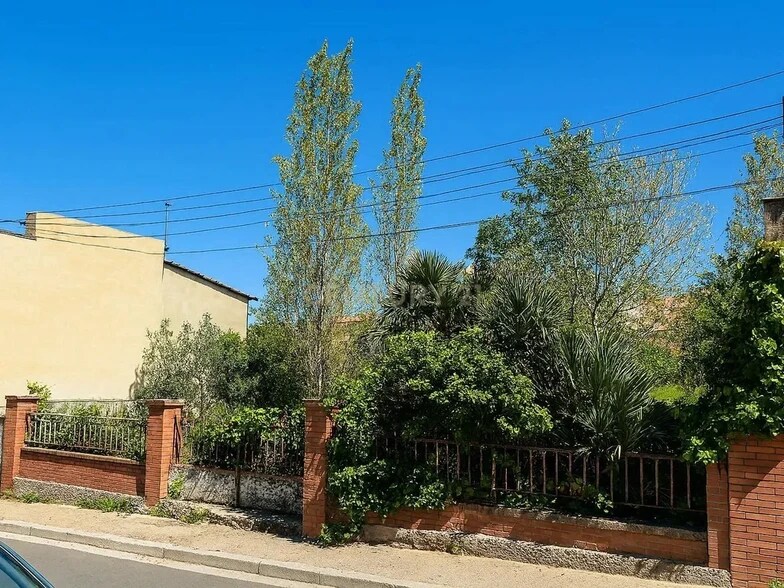 Terrain dans Rubí, Barcelona à vendre - Photo de l’immeuble – Image 3 sur 11