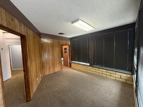 20628 E Arrow Hwy, Covina, CA à louer Photo intérieure– Image 1 sur 6