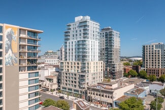 Plus de détails pour 845 Johnson St, Victoria, BC - Logement à vendre