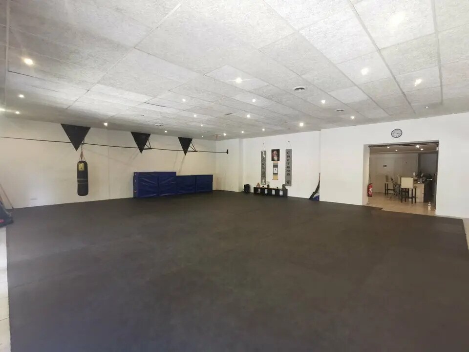 Bureau dans Nîmes à vendre Photo intérieure– Image 1 sur 5