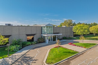 Plus de détails pour 18651-18691 Lake Dr E, Chanhassen, MN - Différents types d’espaces à louer