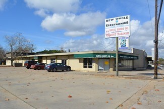 Plus de détails pour 14060 S Wintzell Ave, Bayou La Batre, AL - Local commercial à louer