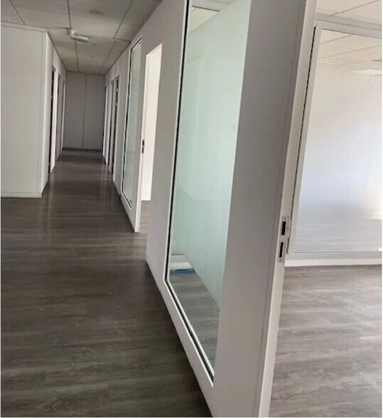 Bureau dans Levallois-Perret à vendre - Photo de l’immeuble – Image 3 sur 7