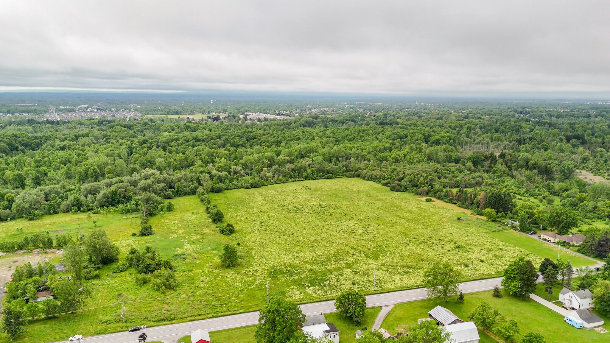 5497 Genesee St, Lancaster, NY à vendre Aérien– Image 1 sur 13