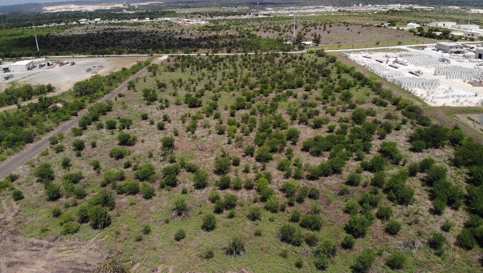 2309 S Old Bastrop Hwy, San Marcos, TX à vendre Photo de l’immeuble– Image 1 sur 5