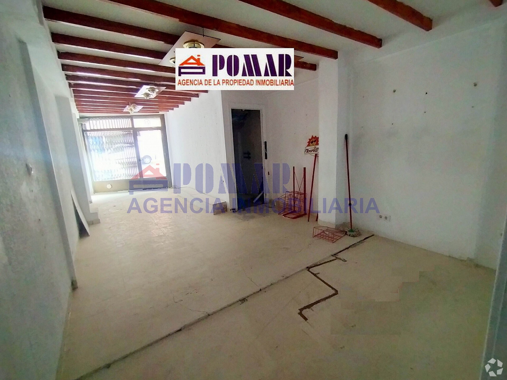 Local commercial dans Ávila, Ávila à louer Photo intérieure– Image 1 sur 3