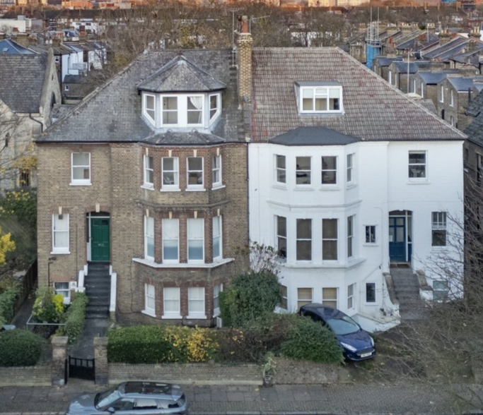 7 Hillmarton Rd, Londres à vendre - Photo principale – Image 1 sur 7