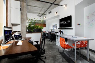 1110 Pine Ridge Rd, Naples, FL à louer Photo intérieure– Image 1 sur 1