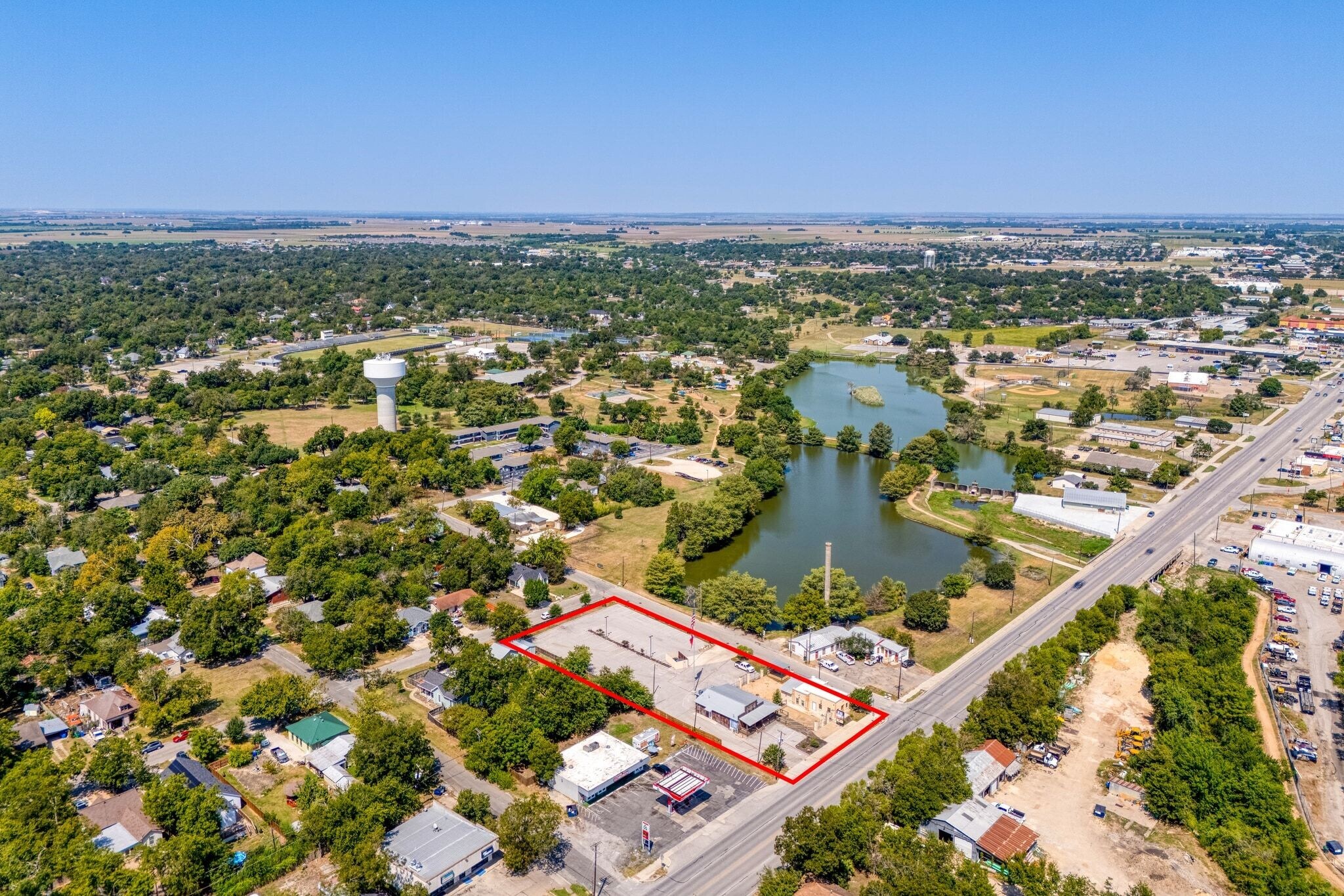 1119 N Main St, Taylor, TX à vendre Photo de l’immeuble– Image 1 sur 31