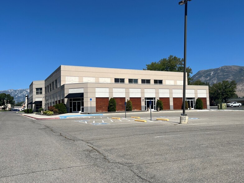 338 E State Rd, American Fork, UT à louer - Photo de l’immeuble – Image 3 sur 5