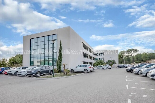 Plus de détails pour 297 Avenue Du Mistral, La Ciotat - Bureau à vendre