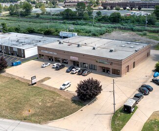 Plus de détails pour 7516 Tyler Blvd, Mentor, OH - Industriel/Logistique à louer