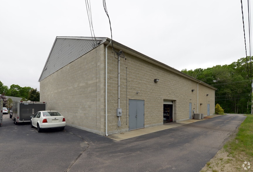 28 Main St, Ashaway, RI à louer - Photo de l’immeuble – Image 2 sur 9