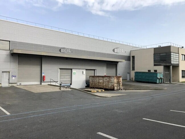 Plus de détails pour Industriel/Logistique à louer
