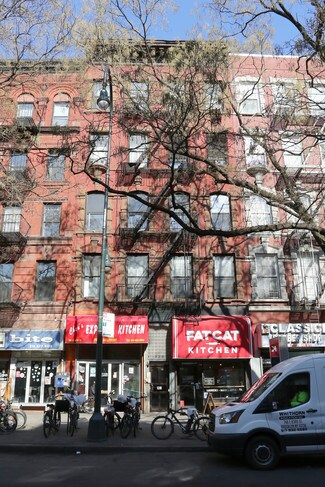 Plus de détails pour 223 E 14th St, New York, NY - Local commercial à louer