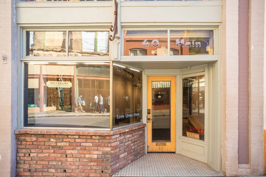 40 Main St, Bisbee, AZ à vendre - Photo de l’immeuble – Image 2 sur 32