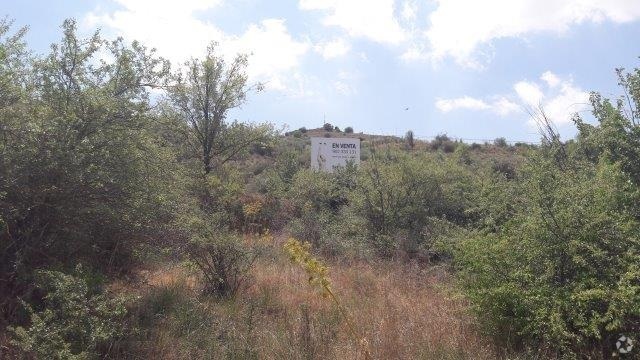 Terrain dans Chiloeches, Guadalajara à vendre - Photo de l’immeuble – Image 2 sur 5