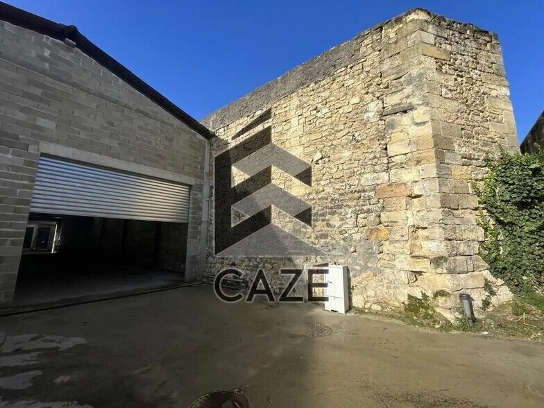 Local d'activités dans Bordeaux à vendre - Photo de l’immeuble – Image 2 sur 7