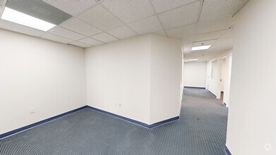 1650 SE 17th St, Fort Lauderdale, FL à louer Numérisation 3D Matterport– Image 1 sur 1