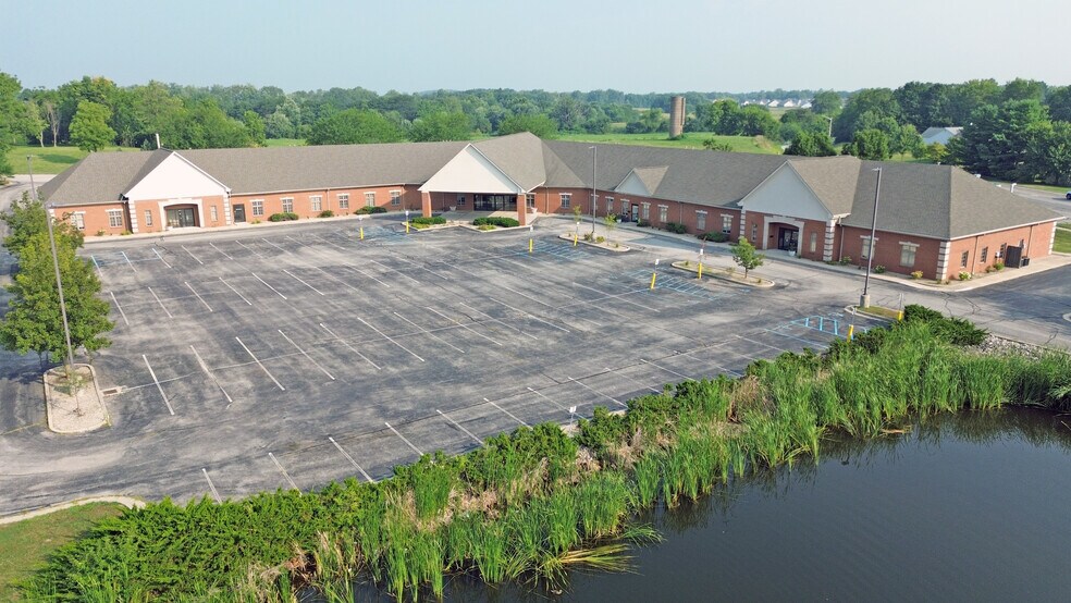 1300 W Jefferson St, Franklin, IN à vendre - Photo de l’immeuble – Image 2 sur 8