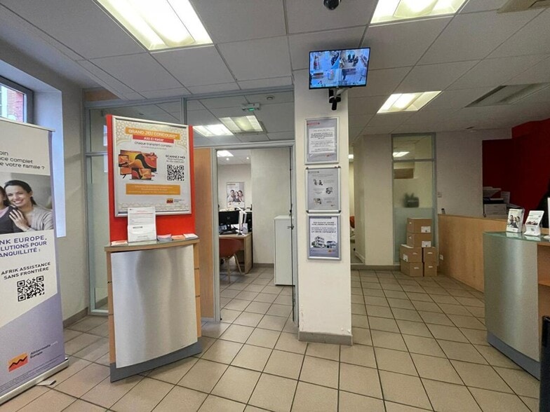 Local commercial dans Toulouse à vendre - Hall d’entrée – Image 3 sur 5