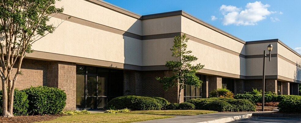 4040 Nine McFarland Dr, Alpharetta, GA à louer - Photo de l’immeuble – Image 2 sur 4