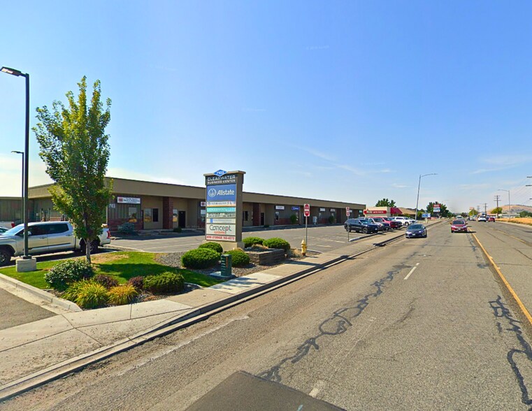 7103 W Clearwater Ave, Kennewick, WA à louer - Photo de l’immeuble – Image 1 sur 9