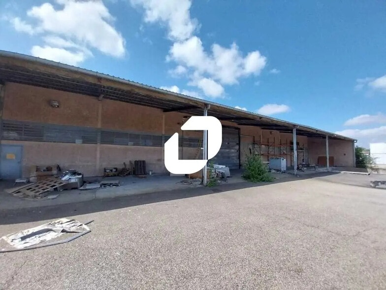 9003 Rue Jean Raymond Marmey, Jonage à vendre - Photo de l’immeuble – Image 2 sur 15