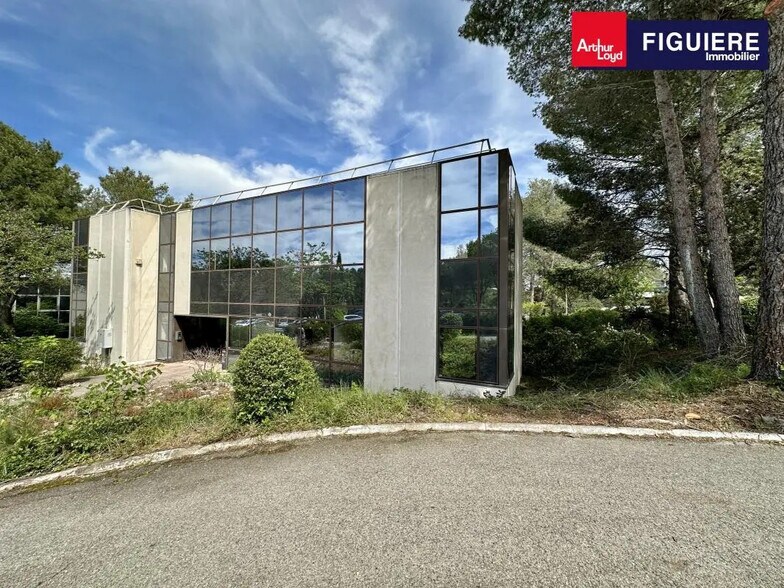 350 Avenue Jean-René Guillibert Gautier De La Lauzière, Aix-en-Provence à louer - Photo de l’immeuble – Image 2 sur 6