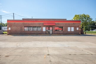 Plus de détails pour 10050 St. Clair Ave, Fairview Heights, IL - Local commercial à vendre