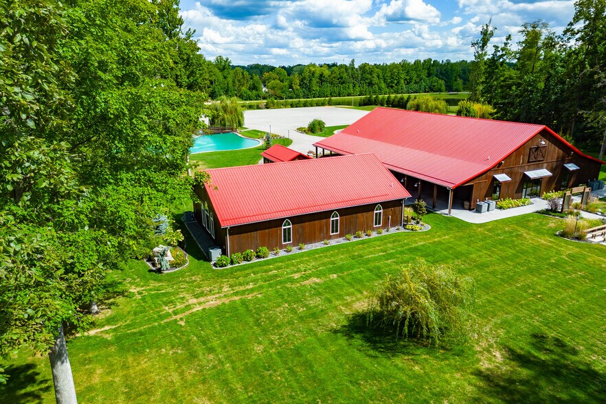 2130 W County Road 200 N, North Vernon, IN à vendre - Photo de l’immeuble – Image 3 sur 18
