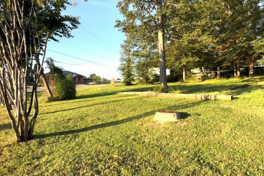 2215 Brandon Rd, Bryant, AR à vendre - Photo de l’immeuble – Image 2 sur 8