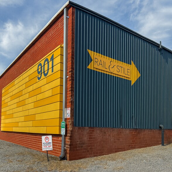 901 N West St, Raleigh, NC à louer - Photo de l’immeuble – Image 2 sur 9