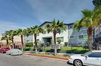 Plus de détails pour 5427 Carlton Way, Los Angeles, CA - Logement à vendre