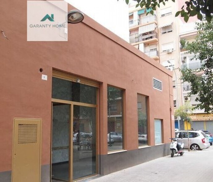 Local commercial dans València, Valencia à vendre - Photo de l’immeuble – Image 1 sur 3