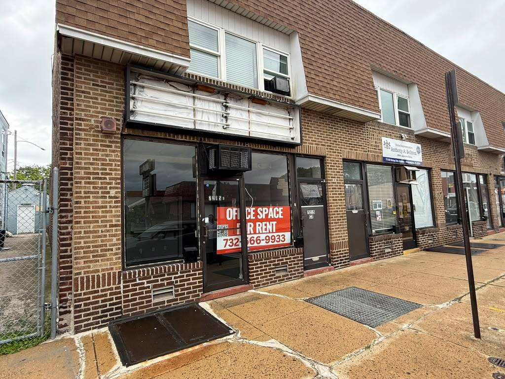 7205-7215 Rising Sun Ave, Philadelphia, PA à louer Photo de l’immeuble– Image 1 sur 6