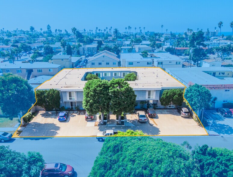 4935 Niagara Ave, San Diego, CA à vendre - Photo de l’immeuble – Image 3 sur 16