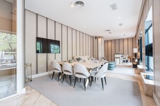 Local commercial dans Madrid, Madrid à louer Plan d’étage– Image 1 sur 15
