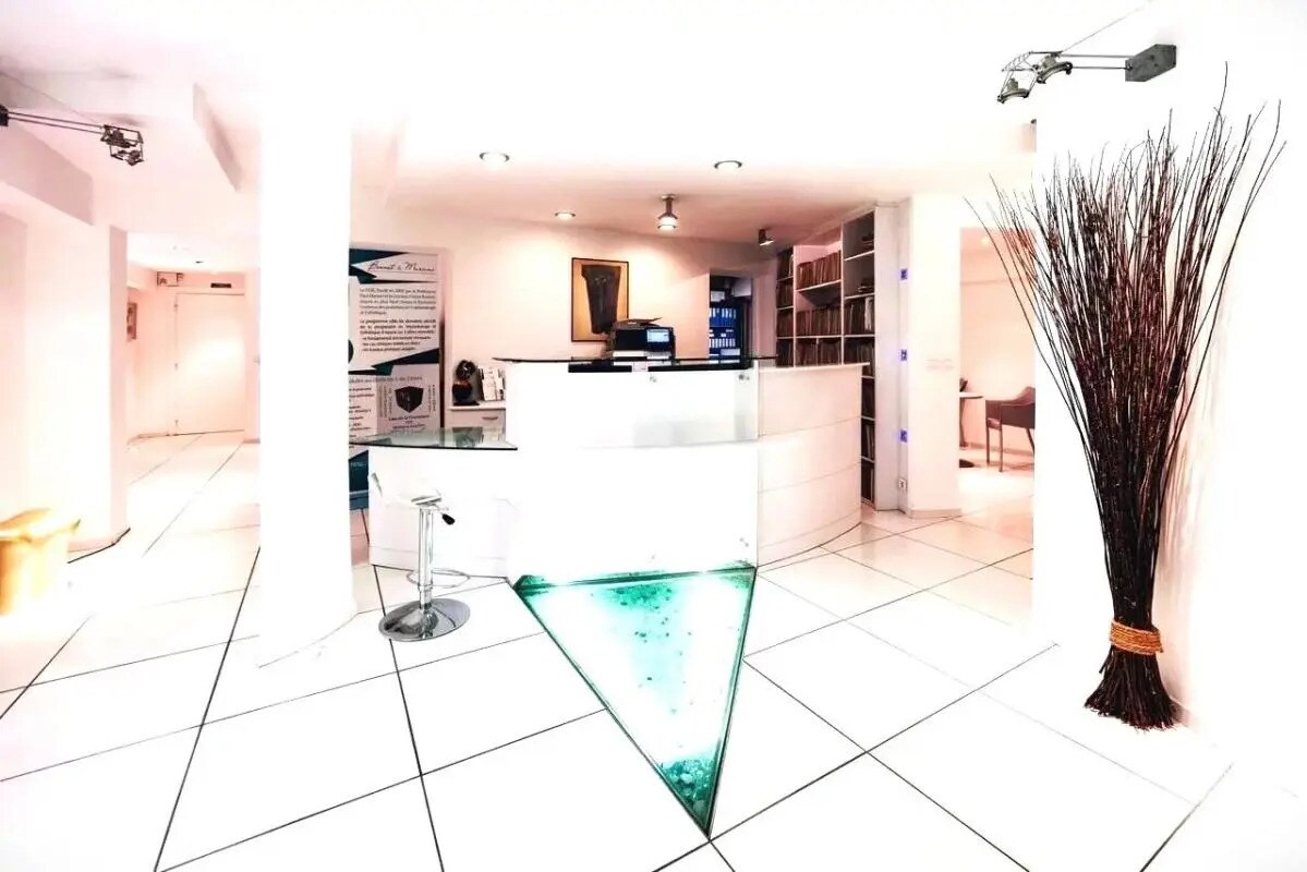 28 Boulevard Gambetta, Le Cannet à vendre Photo de l’immeuble– Image 1 sur 12