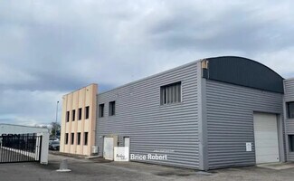 Plus de détails pour 81 Avenue Du Progrès, Chassieu - Local d'activités à louer
