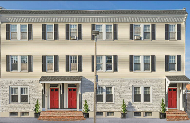 428-432 E 3rd St, South Boston, MA à vendre - Photo de l’immeuble – Image 2 sur 19