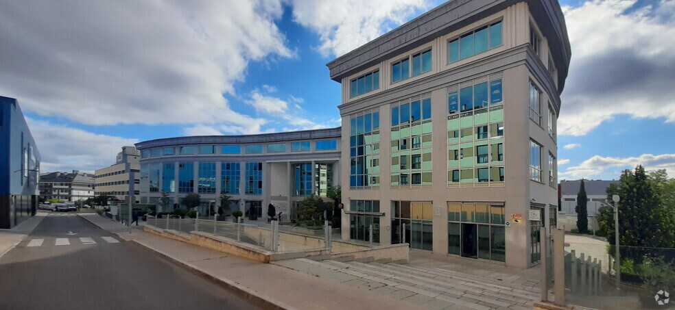Bureau dans Pozuelo de Alarcón, Madrid à vendre - Photo intérieure – Image 1 sur 1