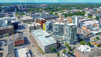 Plus de détails pour 221 E College St, Iowa City, IA - Logement à vendre